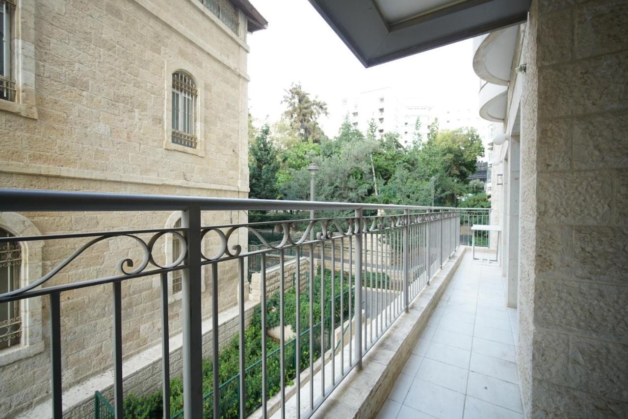 Harav Kuk Modern Apartment By Nimizz Jeruzalém Exteriér fotografie